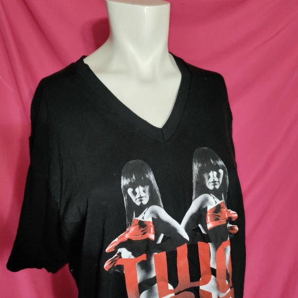 Two in the Shirt - Graphic Tee - Picture 2 of 4